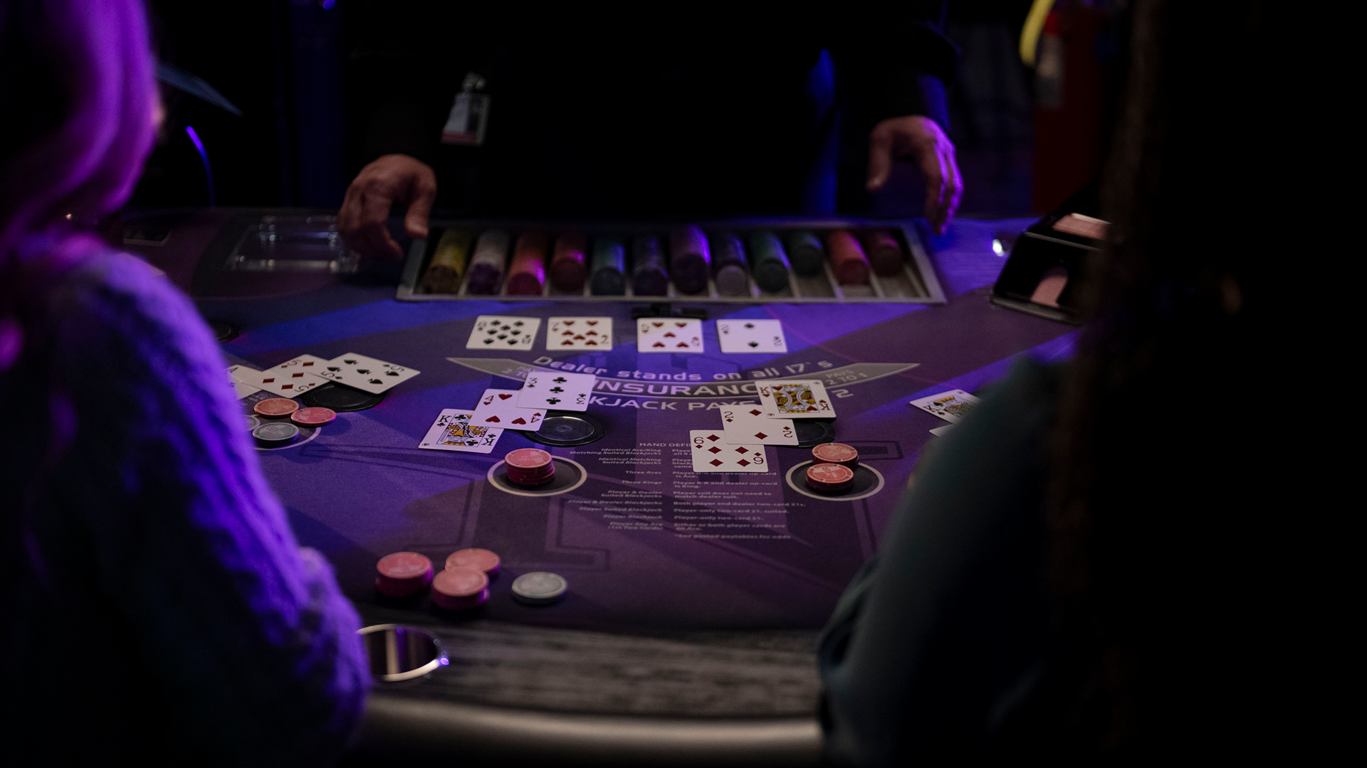 15 Blackjack Tips and Tricks Worth Knowing Before You Play